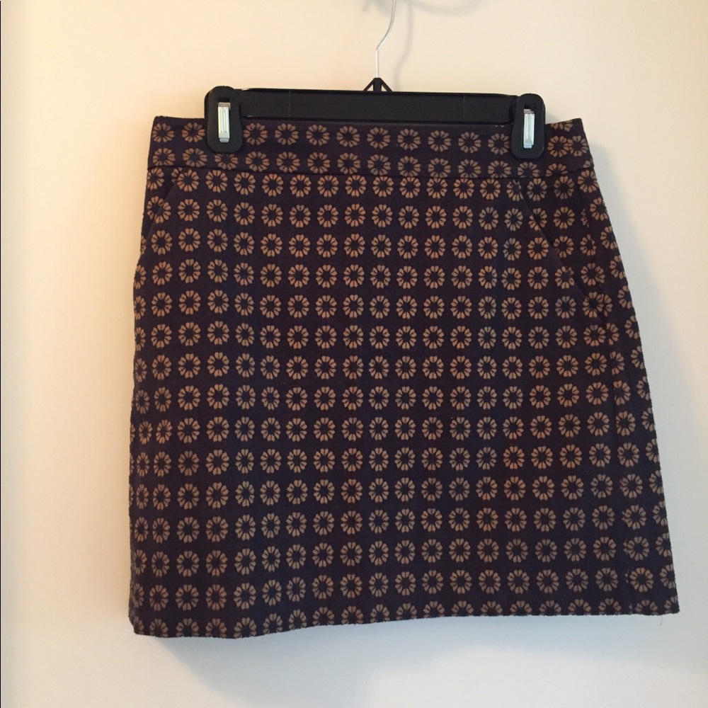 Mini skirt / business mini skirt